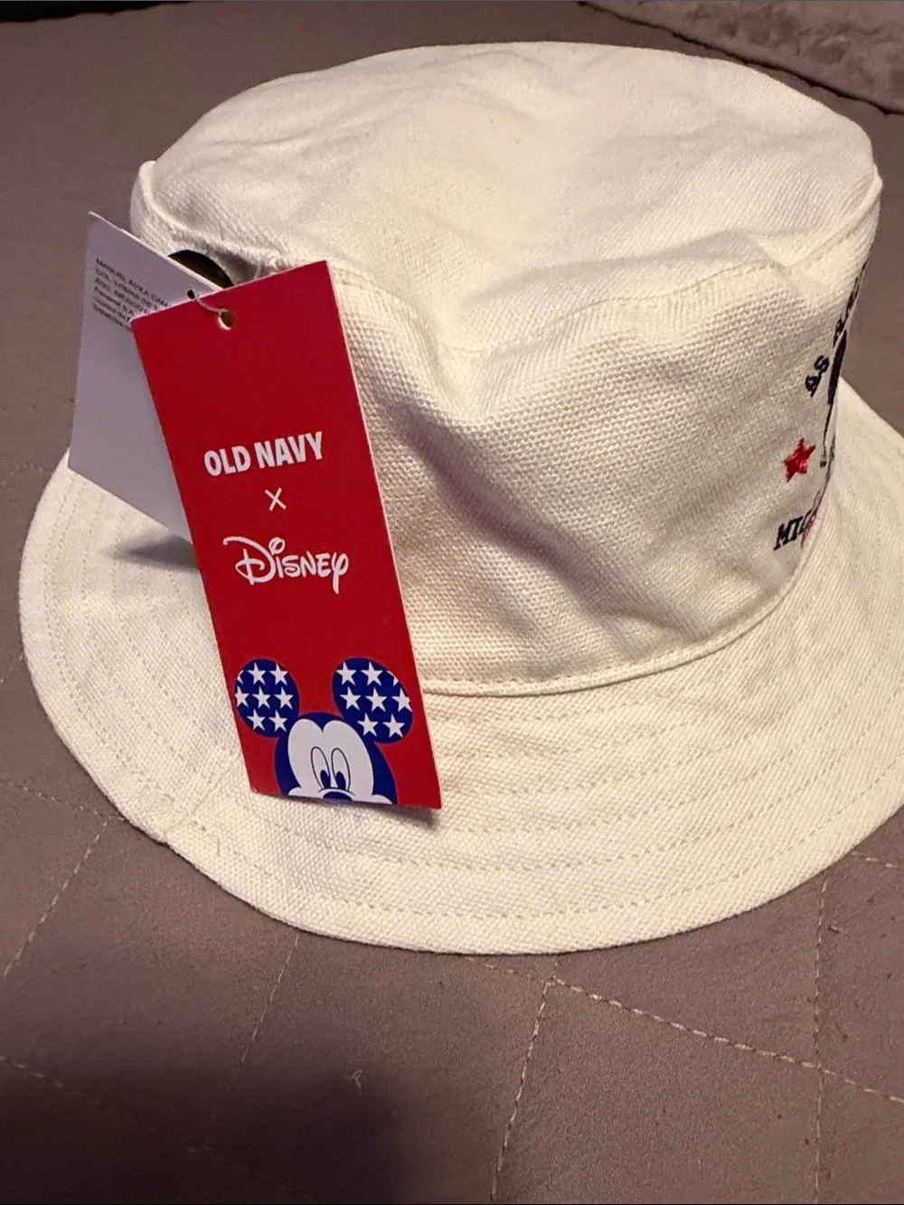 Old Navy Cream Mickey Mouse Embroidered Kids Bucket Hat